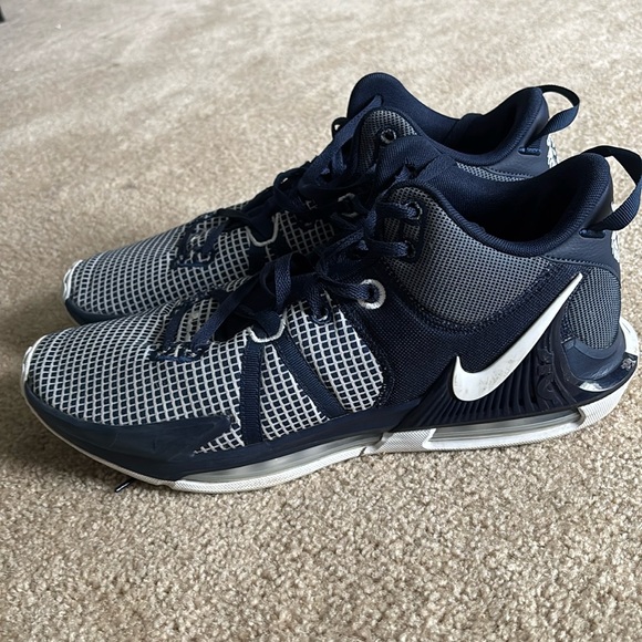 LeBron Witness - Picture 1 of 3